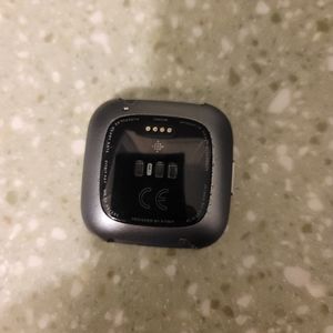 Fitbit Versa 2 (good condition)